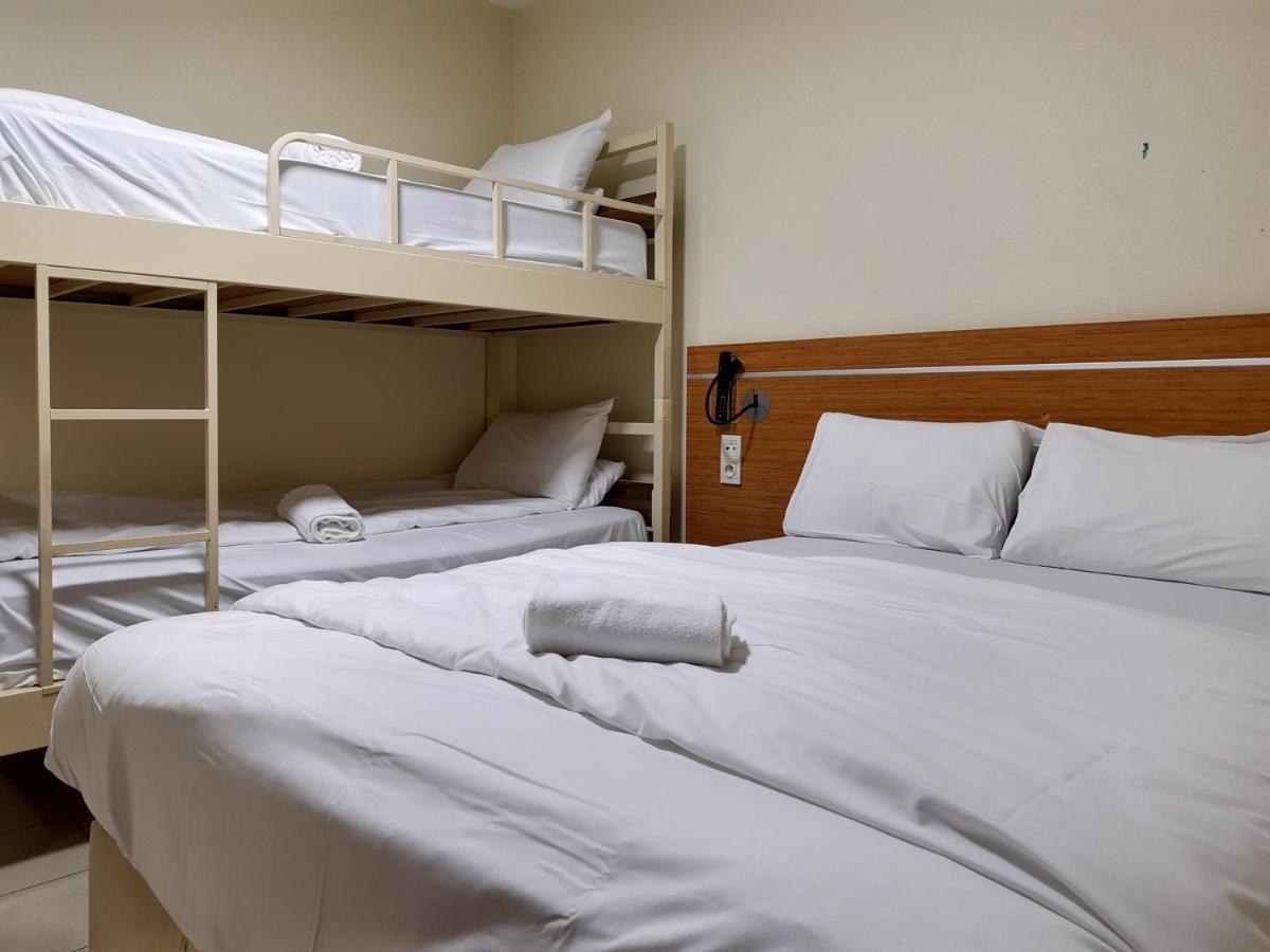 פואטייה Helios Hotel מראה חיצוני תמונה