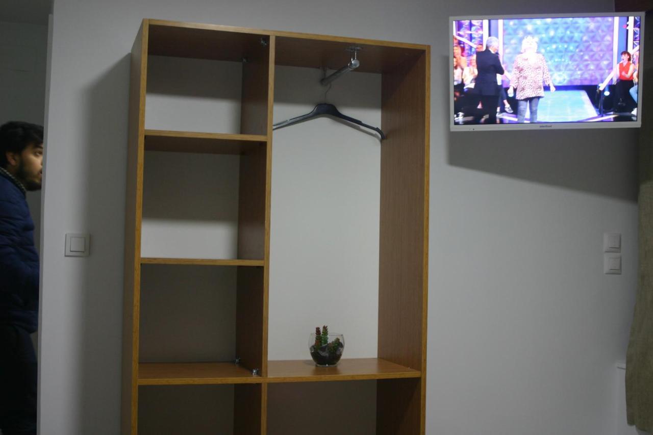 פואטייה Helios Hotel מראה חיצוני תמונה