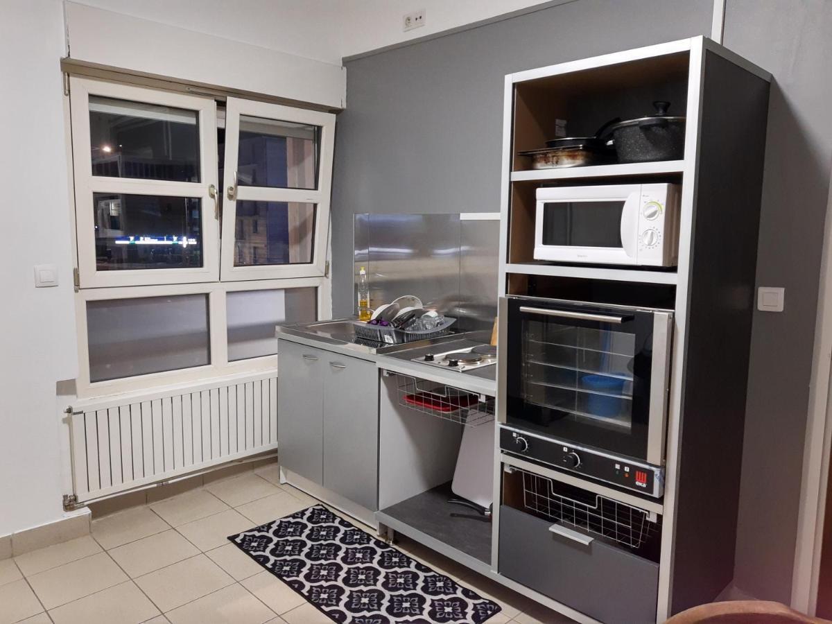 פואטייה Helios Hotel מראה חיצוני תמונה