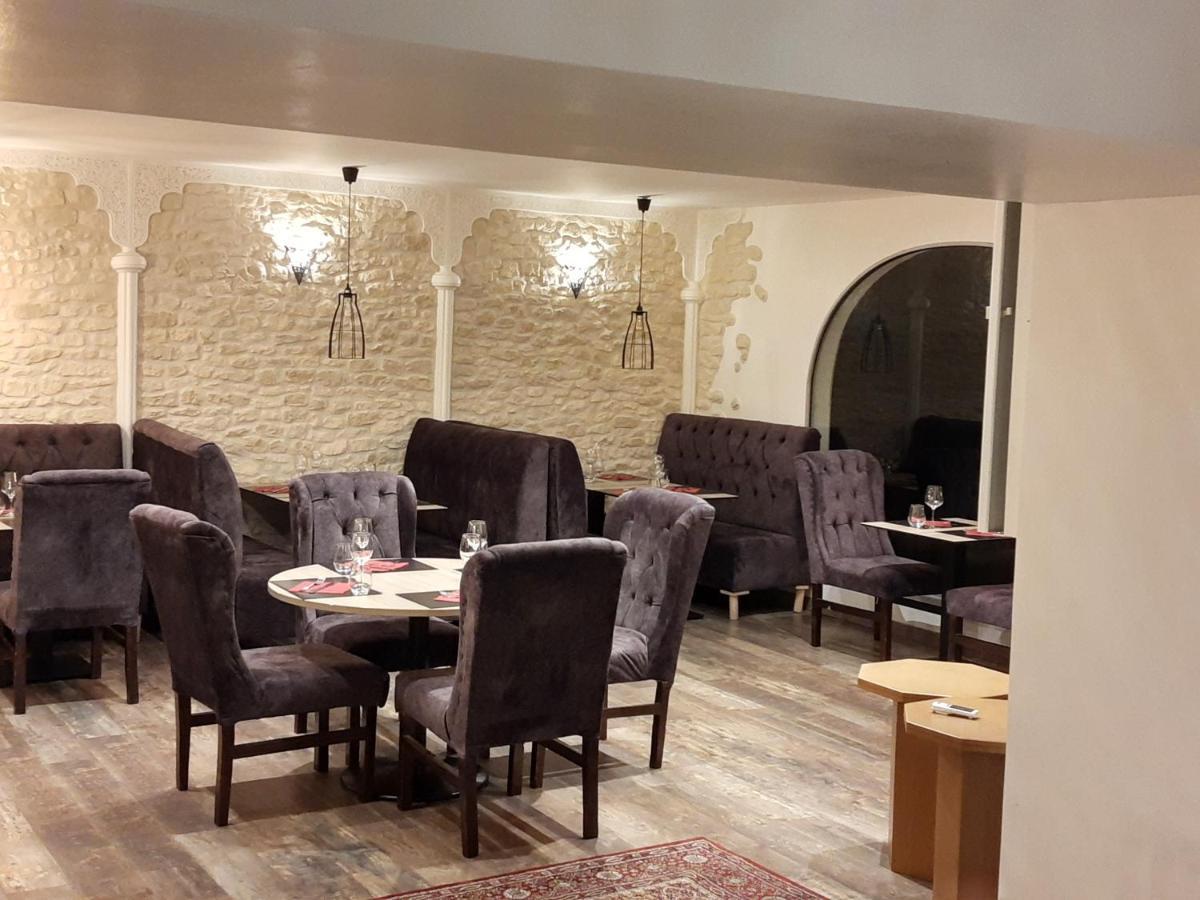 פואטייה Helios Hotel מראה חיצוני תמונה