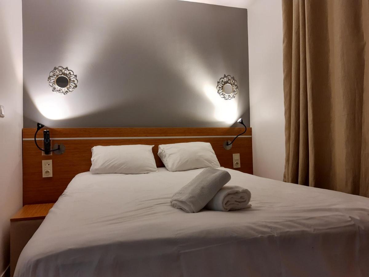 פואטייה Helios Hotel מראה חיצוני תמונה