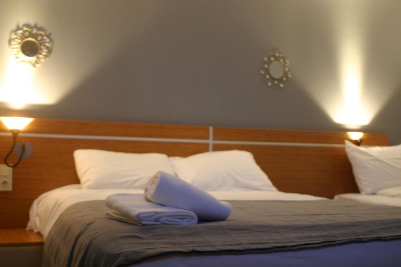פואטייה Helios Hotel מראה חיצוני תמונה